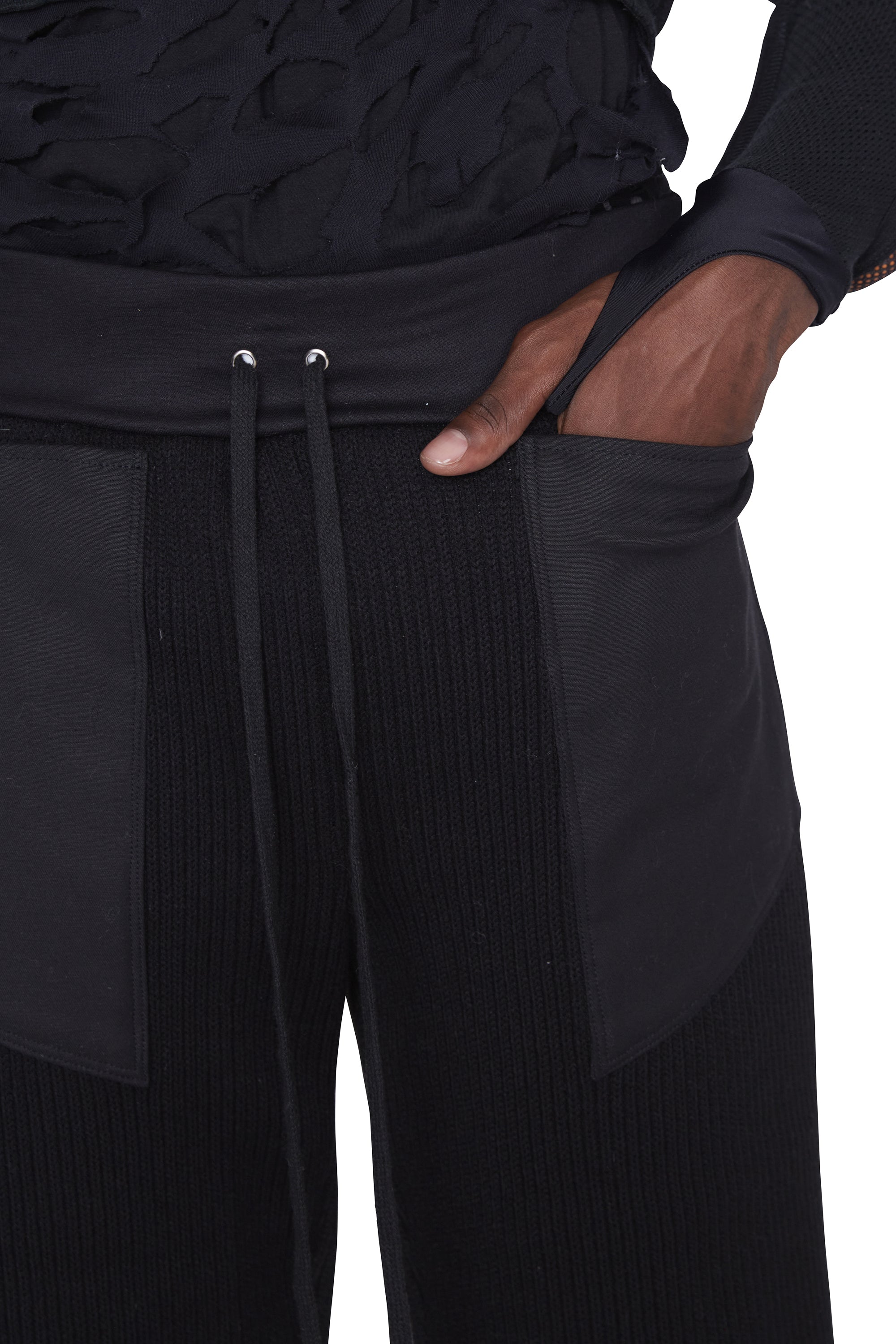 Ribbed Canvas Paneled Shorts (Black)